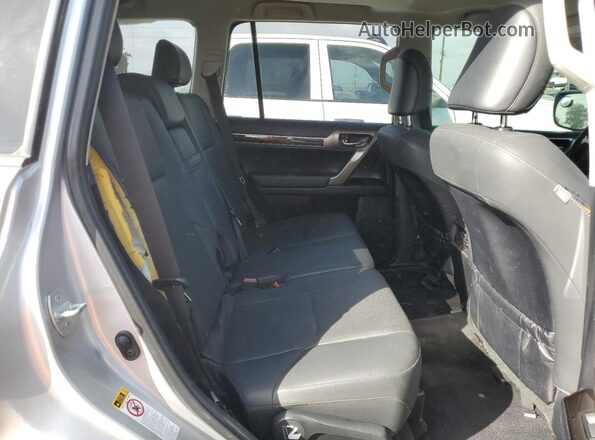JTJBM7FX6J5182136 2018 LEXUS GX Серебряный Вид задней части салона