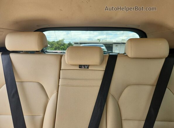 WDCTG4EB1JJ416056 2018 MERCEDES-BENZ GLA-CLASS Brown Widok wnętrza z tyłu