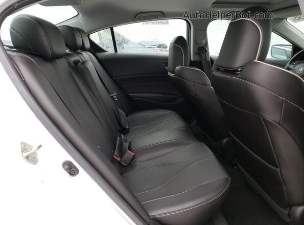 19UDE2F73KA003430 2019 ACURA ILX White Widok tylnych siedzeń