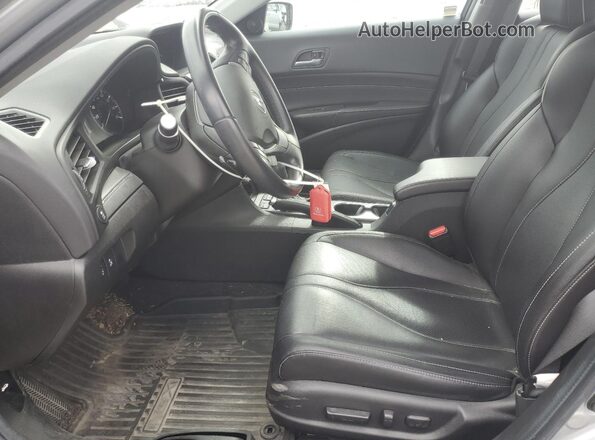 19UDE2F76KA008458 2019 ACURA ILX Silver Widok wnętrza z przodu