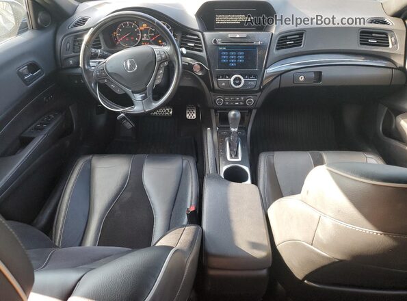 19UDE2F87KA010776 2019 ACURA ILX Black Vista del salpicadero