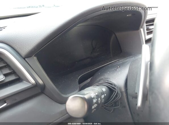 19XZE4F90NE013867 2022 HONDA INSIGHT Черный Вид задних сидений