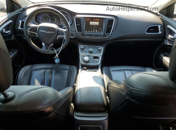 1C3CCCAB7HN509995 2017 CHRYSLER 200 Белый Вид панели приборов