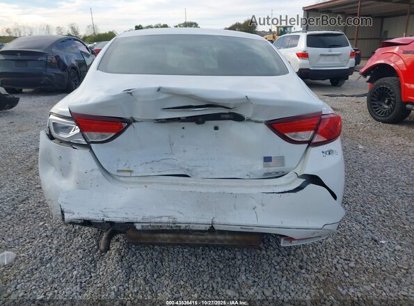 1C3CCCABXHN512342 2017 CHRYSLER 200 White Widok z przodu