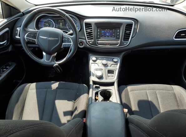 1C3CCCFB7HN509052 2017 CHRYSLER 200 Белый Вид панели приборов