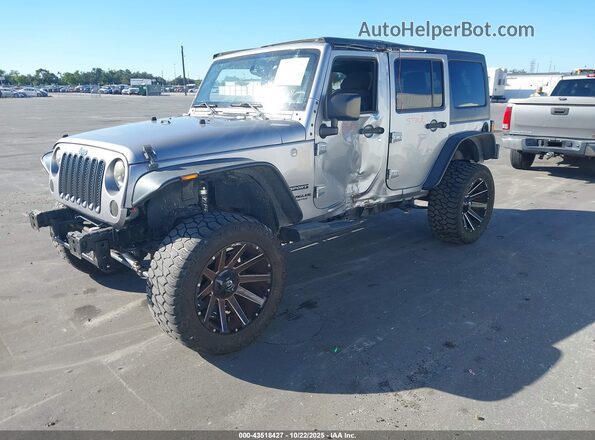 1C4BJWDG5GL199068 2016 JEEP WRANGLER UNLIMITED Silver Front left