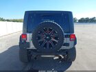 2016 Jeep Wrangler Unlimited Sport Silver vin: 1C4BJWDG5GL199068