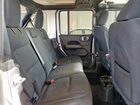 2020 Jeep Wrangler Unlimited Sahara Silver vin: 1C4HJXEN2LW213949