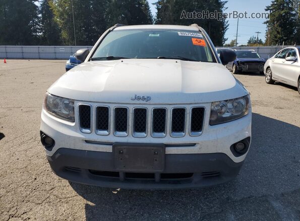1C4NJCBAXGD615796 2016 JEEP COMPASS White Вид спереду