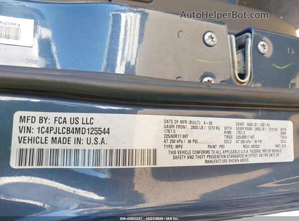 1C4PJLCB4MD125544 2021 JEEP CHEROKEE Gray Widok komory silnika