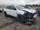2023 Jeep Cherokee Altitude Lux White vin: 1C4PJMMB5PD110074