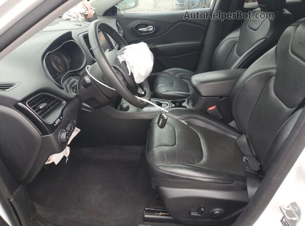 1C4PJMMB5PD110074 2023 JEEP CHEROKEE White Front interior view