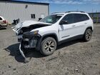 2021 Jeep Cherokee Latitude Lux White vin: 1C4PJMMN9MD106289