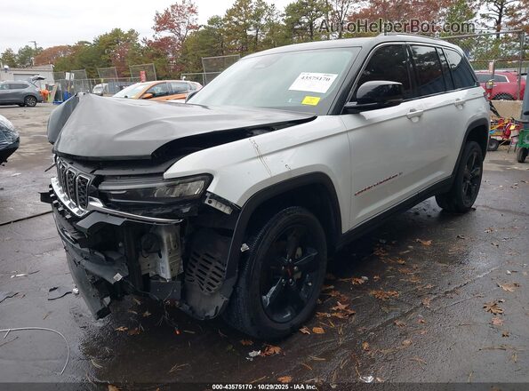 1C4RJHBG2N8557238 2022 JEEP GRAND CHEROKEE Белый Передняя левая четверть