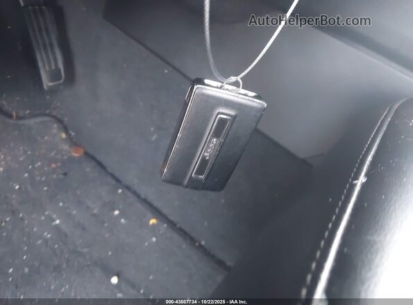 1C4RJKBG4P8825237 2023 JEEP GRAND CHEROKEE L Темно-бордовый Вид панели приборов