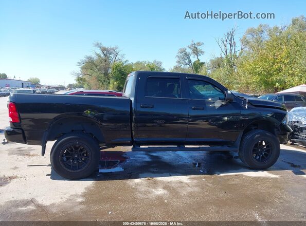 1C6RR7TT2JS176542 2018 RAM 1500 Black Панорамний вид салону 360°