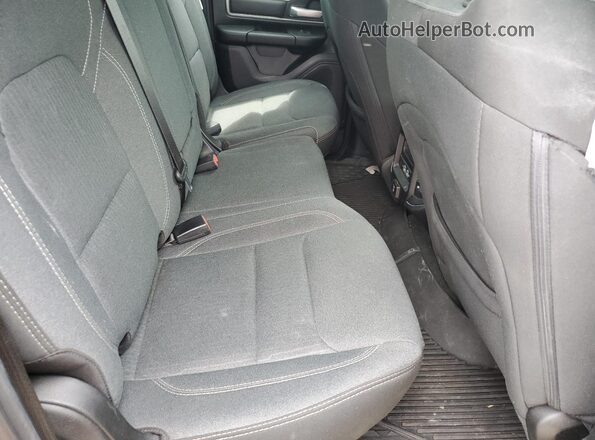 1C6SRFBT5MN682981 2021 RAM 1500 Gray უკანა სავარძლების ხედი