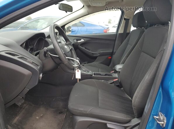 1FADP3F22GL211755 2016 FORD FOCUS Синий Вид салона спереди