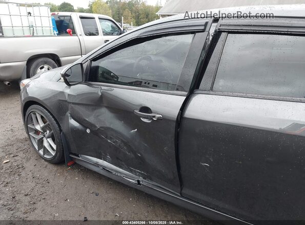 1FADP3L95HL236877 2017 FORD FOCUS ST Серый Вид спереди