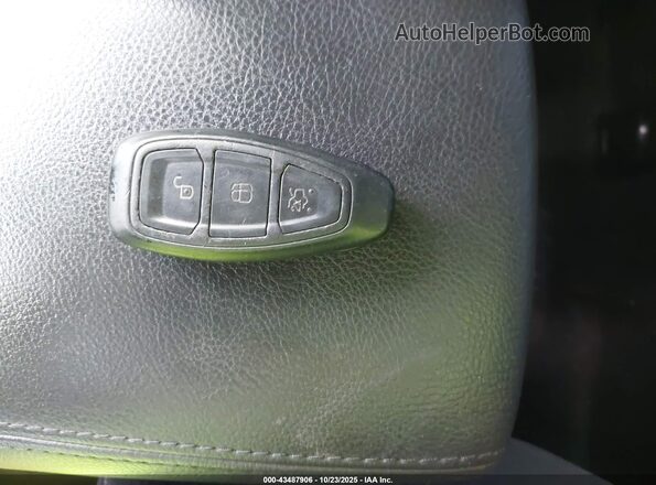1FADP3L96HL289779 2017 FORD FOCUS ST Белый Вид панели приборов
