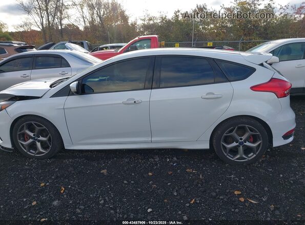 1FADP3L96HL289779 2017 FORD FOCUS ST Белый Панорамный вид салона 360°