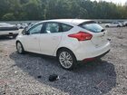 2016 Ford Focus Titanium White vin: 1FADP3N2XGL312205