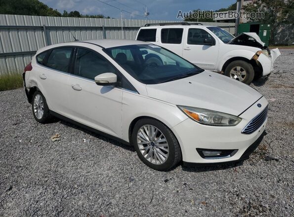 1FADP3N2XGL312205 2016 FORD FOCUS White Delantero derecho