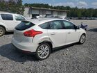 2016 Ford Focus Titanium White vin: 1FADP3N2XGL312205
