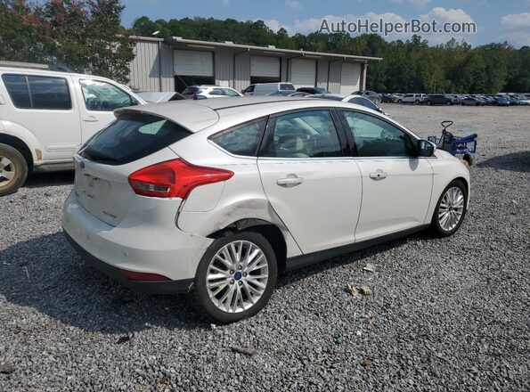 1FADP3N2XGL312205 2016 FORD FOCUS White Trasero derecho