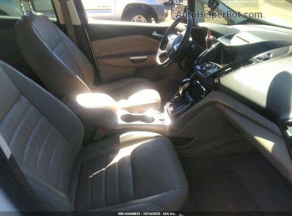 1FADP5BUXGL120848 2016 FORD C-MAX HYBRID White Widok wnętrza z przodu