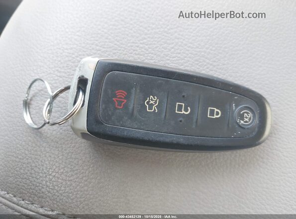 1FADP5CU6GL116519 2016 FORD C-MAX ENERGI Champagne Widok deski rozdzielczej