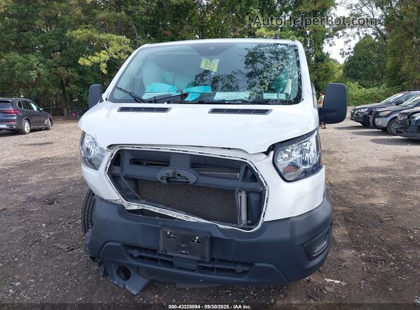 1FBAX2Y88PKA21154 2023 FORD PASSENGER Белый Вид щитка приборов