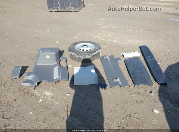 1FBAX9YG1RKB28338 2024 FORD PASSENGER Черный Вид щитка приборов