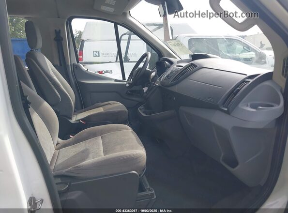 1FBZX2ZM4JKA60605 2018 FORD TRANSIT-350 Белый Вид салона спереди