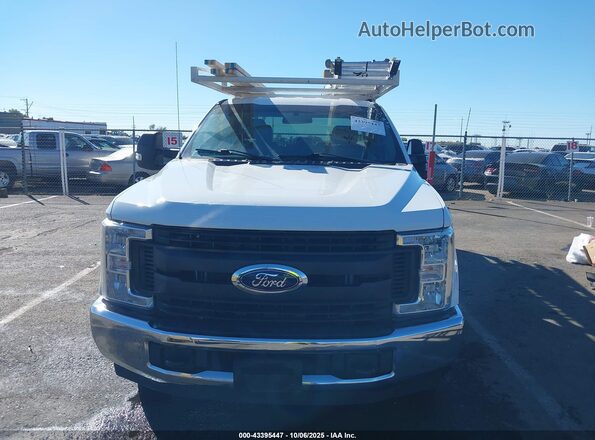 1FD7X2A64KED48278 2019 FORD F-250 White Widok z przodu
