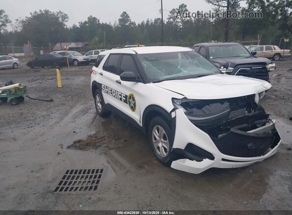 1FM5K8AB5RGA67935 2024 FORD POLICE INTERCEPTOR Белый Передняя правая четверть