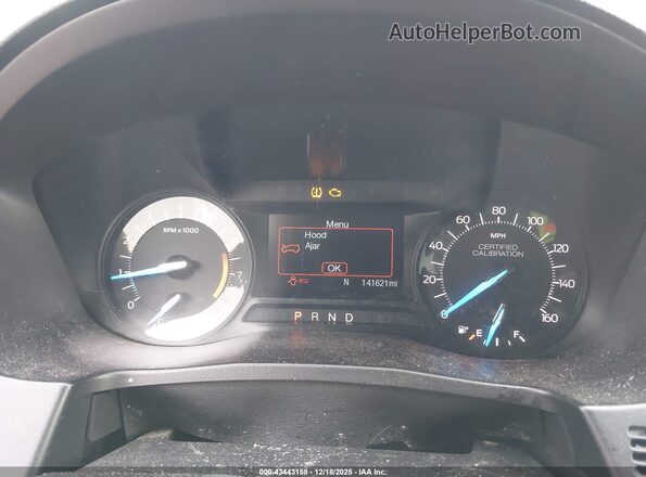 1FM5K8AR8HGD07409 2017 FORD POLICE INTERCEPTOR Silver Widok tylnych siedzeń