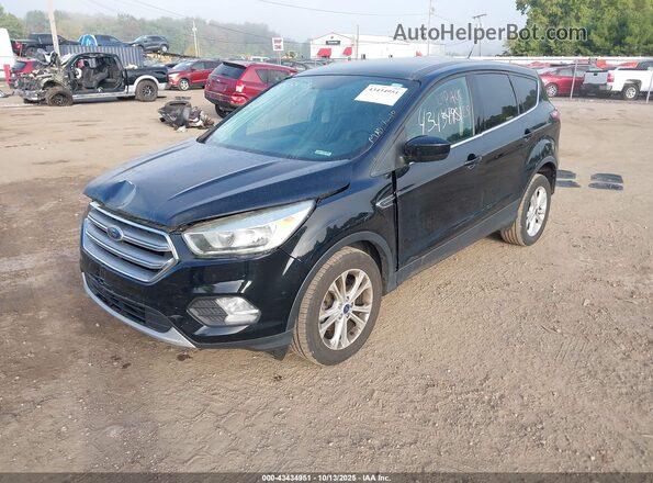 1FMCU0GD0HUF04655 2017 FORD ESCAPE Черный Передняя левая четверть