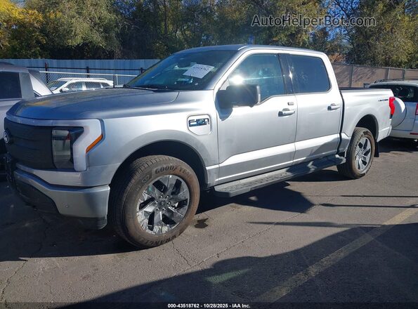 1FT6W3LU7SWG16450 2025 FORD F-150 LIGHTNING Серебряный Передняя левая четверть