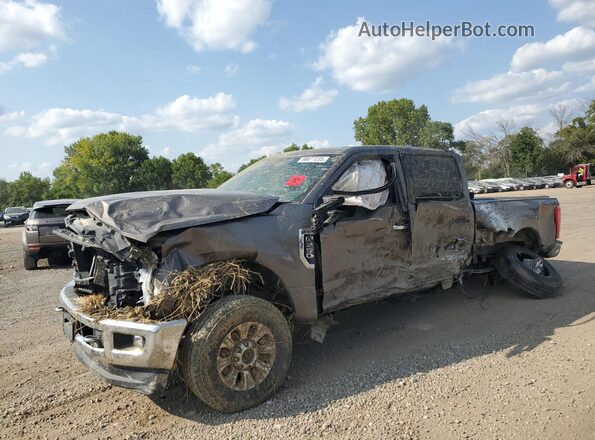 1FT7W2B62JEB09557 2018 FORD F250 Серый Передняя левая четверть