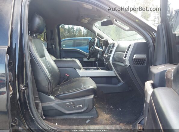 1FT7W2B67HEE74245 2017 FORD F-250 Черный Вид салона спереди