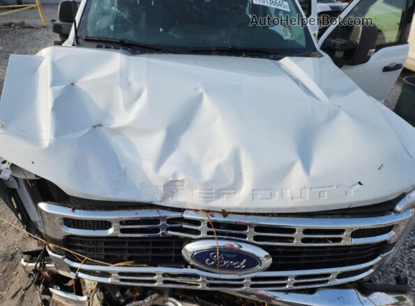 1FT7W2BA9REF78919 2024 FORD F250 White Rear interior view