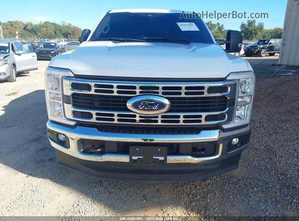 1FT7W2BT3REC36576 2024 FORD F-250 Белый Вид щитка приборов