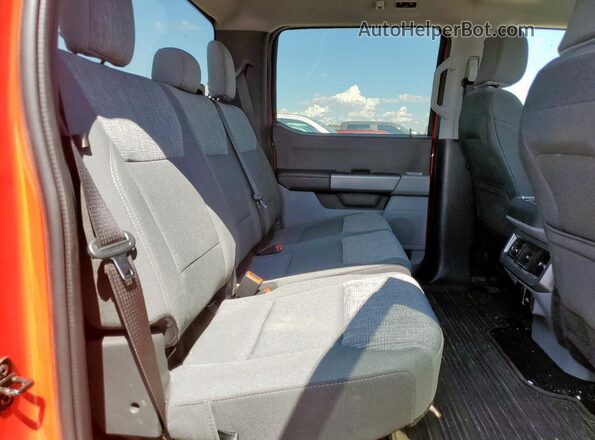 1FT7W2BT4REC08026 2024 FORD F250 Red Rear seats view