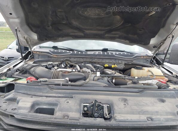 1FT7W2BT9JEC44508 2018 FORD F-250 Серебряный Вид сзади