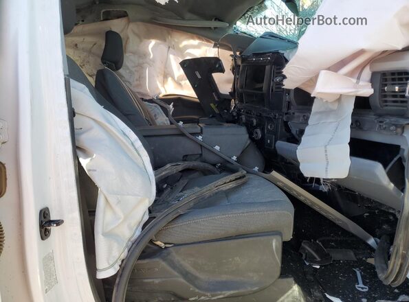 1FT8W2BA9RED35728 2024 FORD F250 White Widok wnętrza z przodu