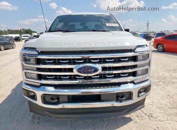 1FT8W2BT1SED19286 2025 FORD F250 Silver Widok z przodu