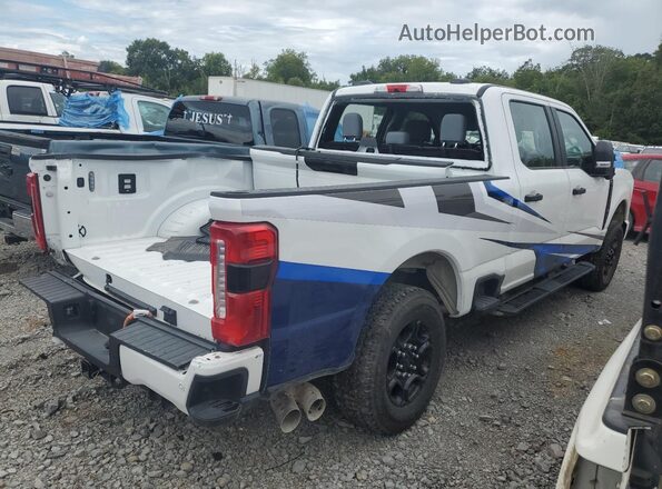 1FT8W2BTXREF73413 2024 FORD F250 White Trasero derecho
