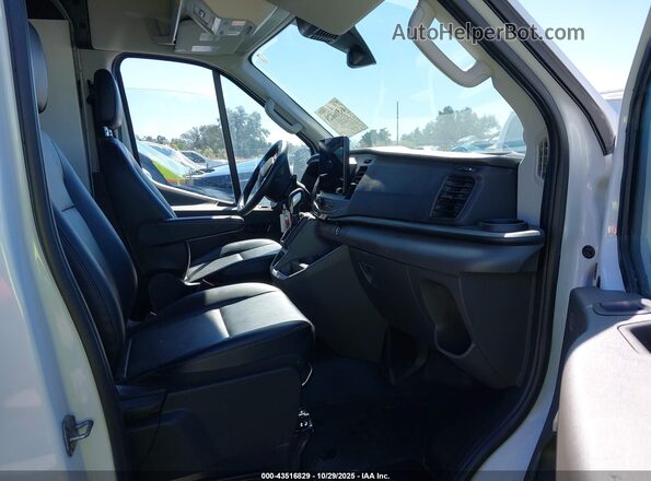 1FTBF5X80RKB55326 2024 FORD TRANSIT-350 Белый Вид салона спереди