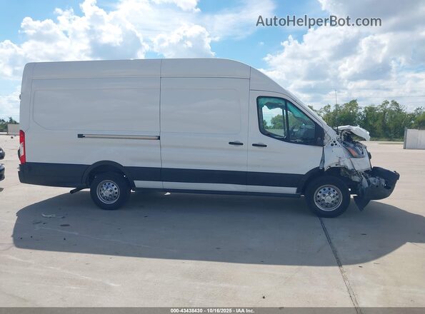 1FTBF7XG4RKA44703 2024 FORD TRANSIT-350 Белый Вид задней части салона